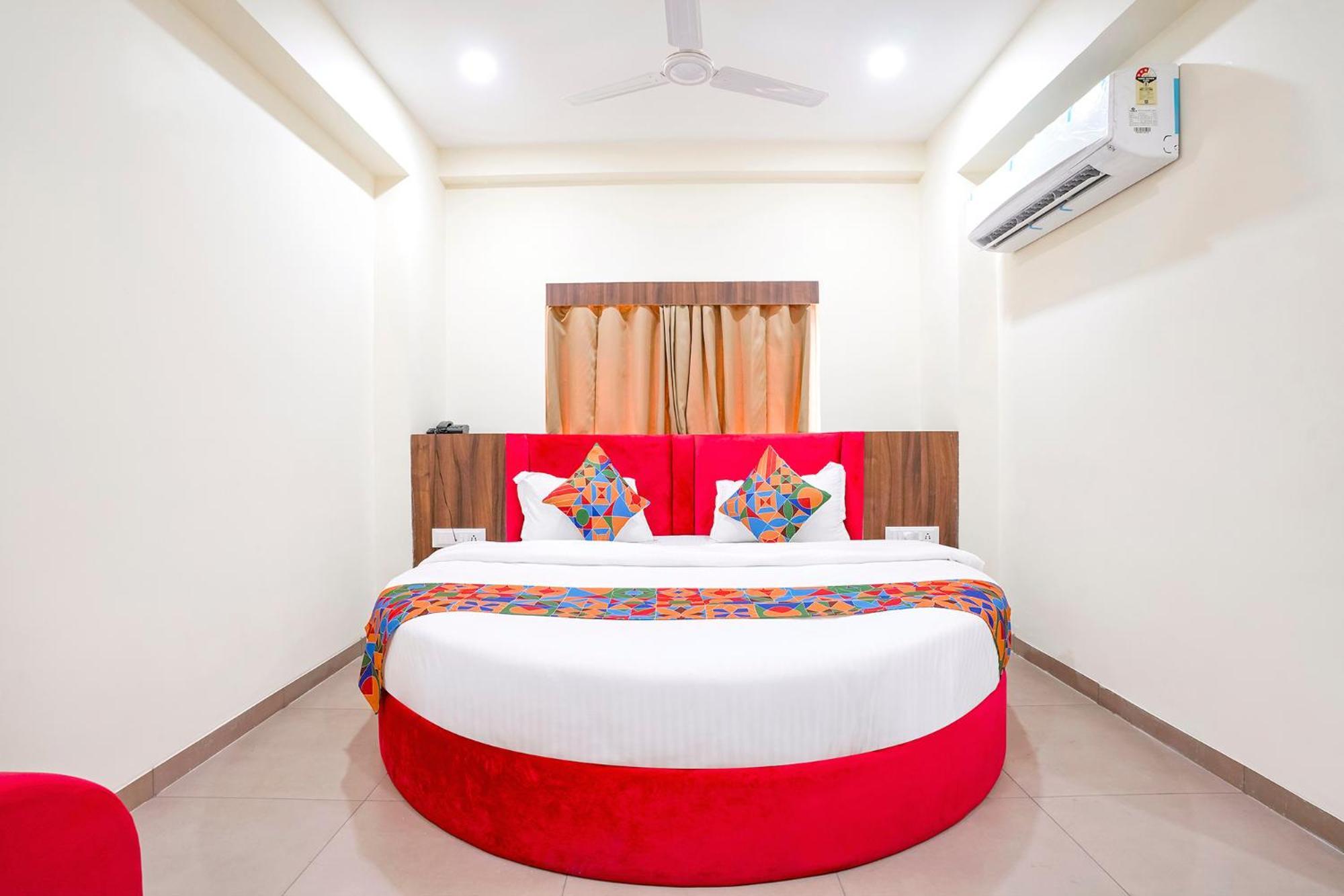 Fabhotel Hill Park I Vadodara Esterno foto