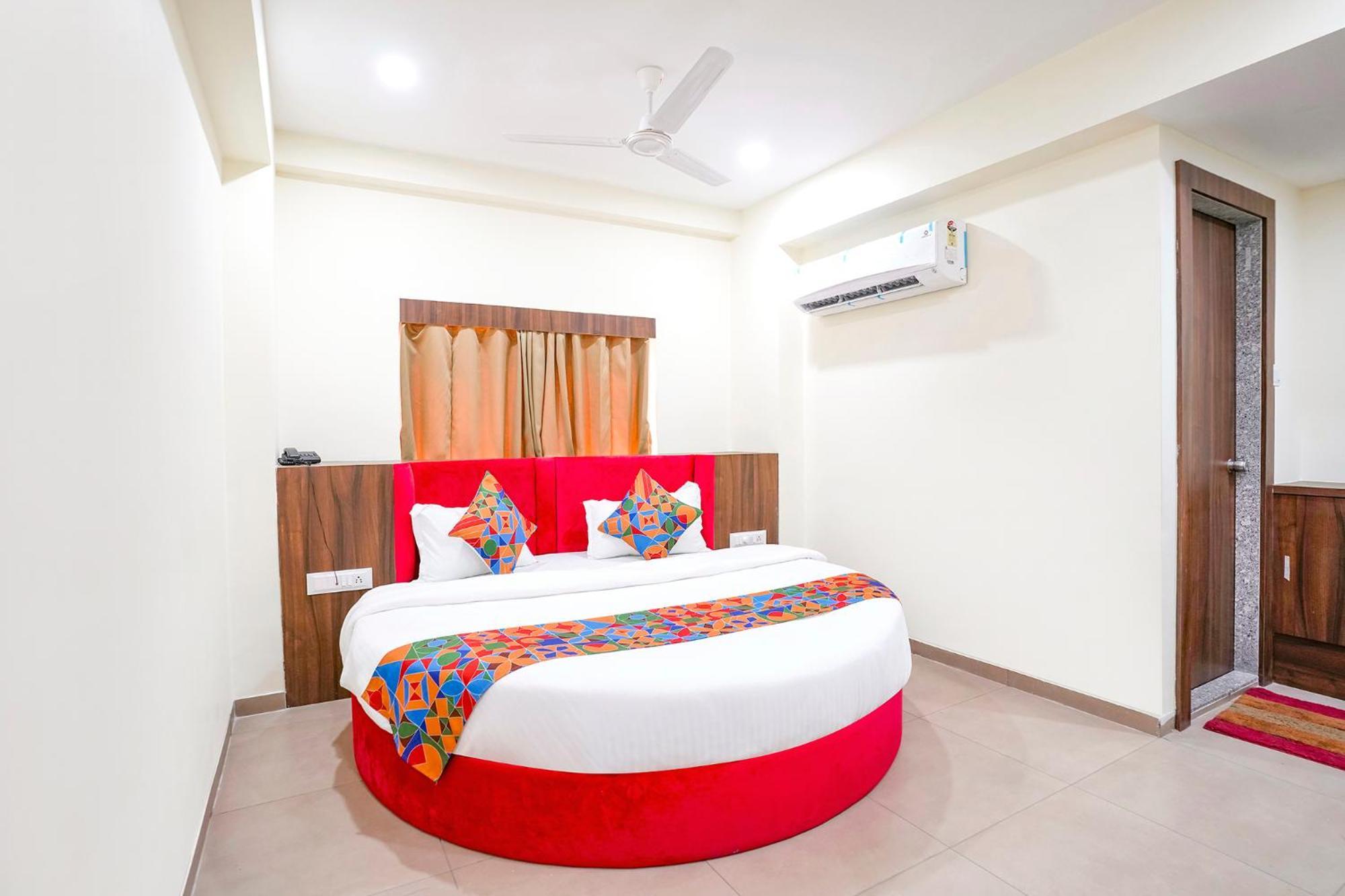 Fabhotel Hill Park I Vadodara Esterno foto