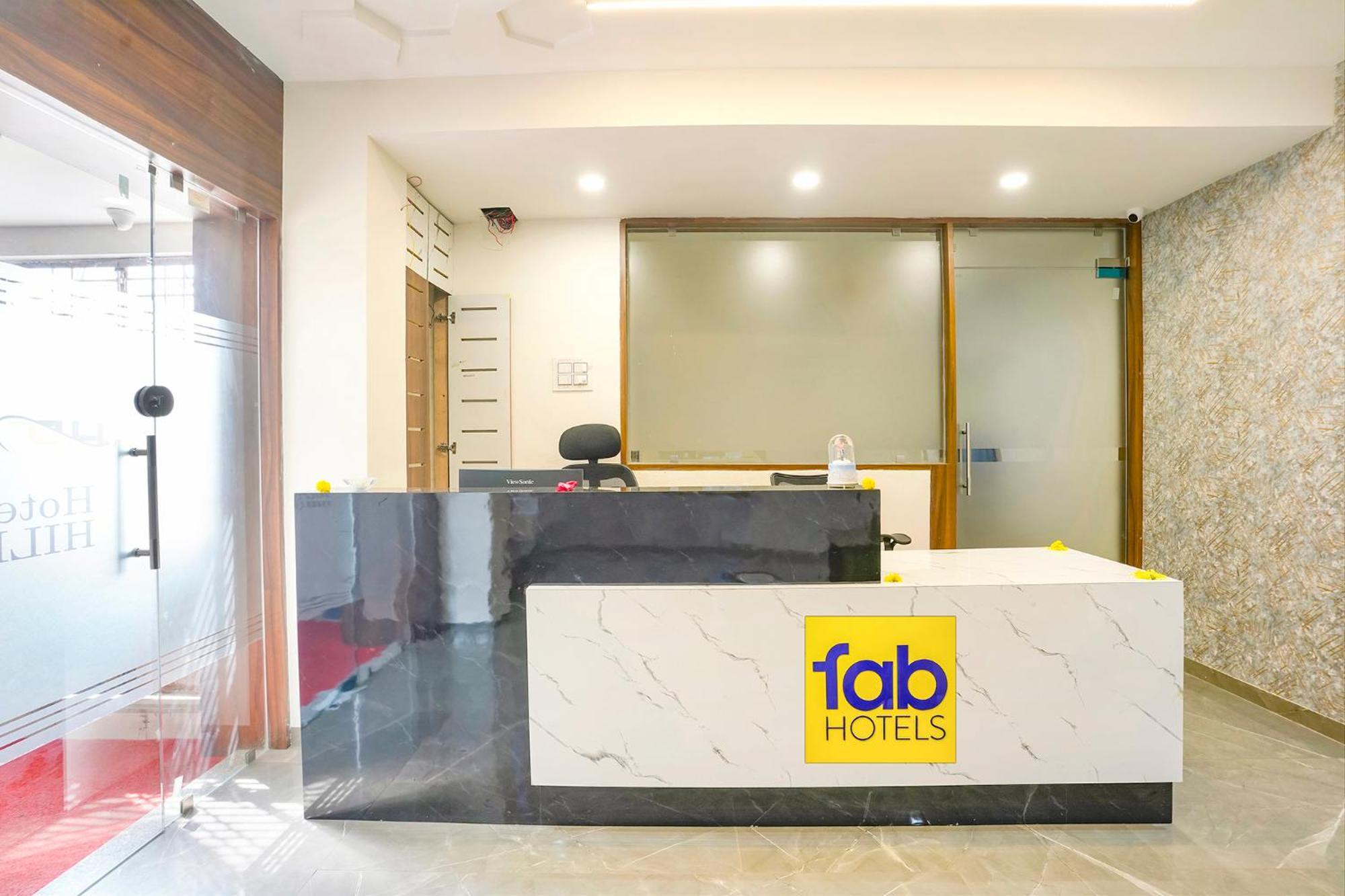 Fabhotel Hill Park I Vadodara Esterno foto